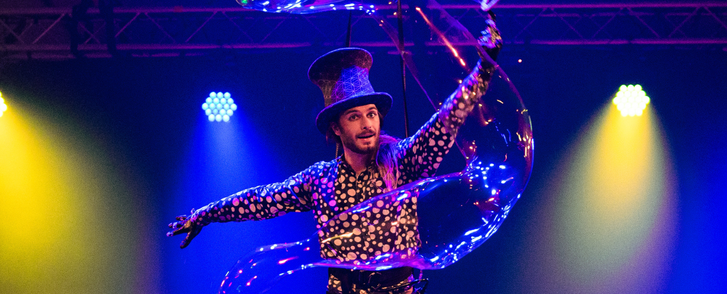 The Flying Bubble Show @ Sydney Fringe